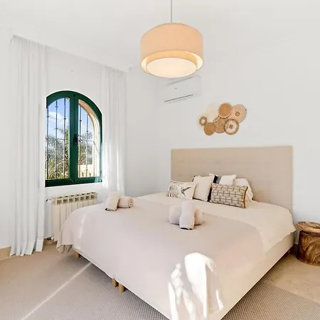 Villa Unforgettable Luxury In - Rdr461 *