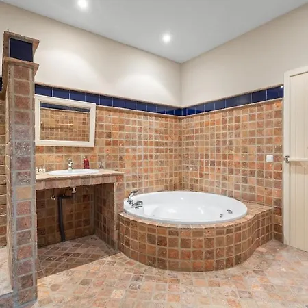 Unforgettable Luxury In - Rdr461 *