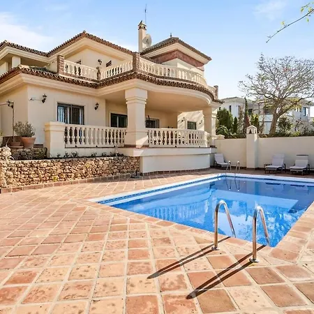 Unforgettable Luxury In - Rdr461 Villa