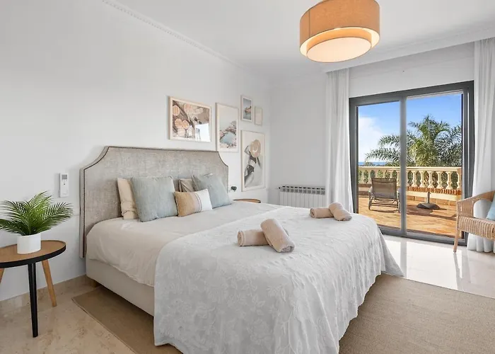 Unforgettable Luxury In - Rdr461 Villa